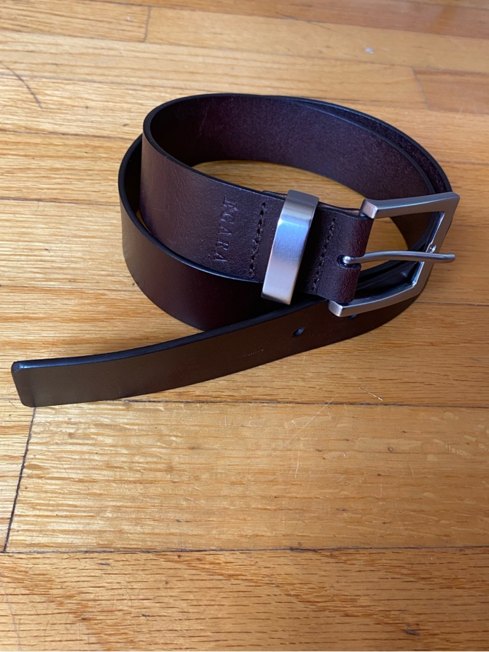 32” Leather Egara Brown Belt Like New